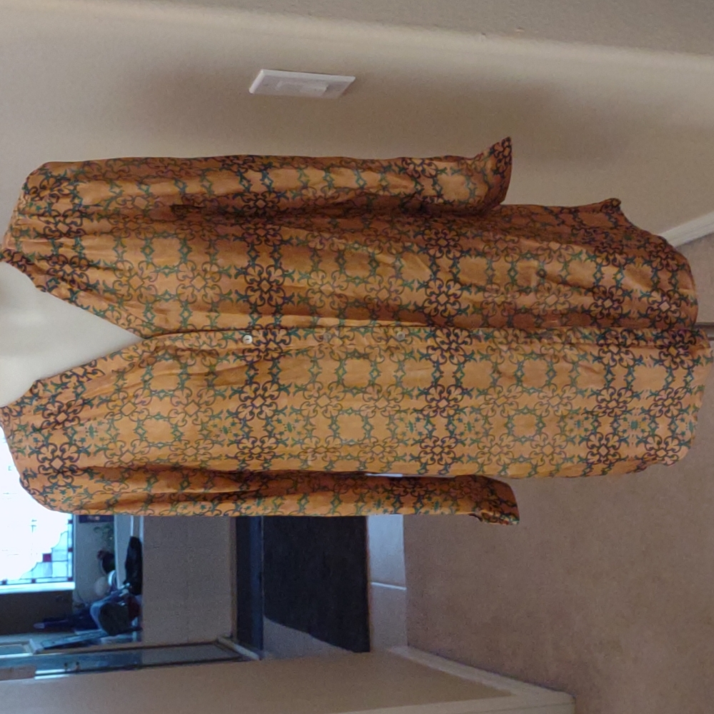 BNWT Tangerine NYC xs gold/tan and green abstract pattern long sleeve dress